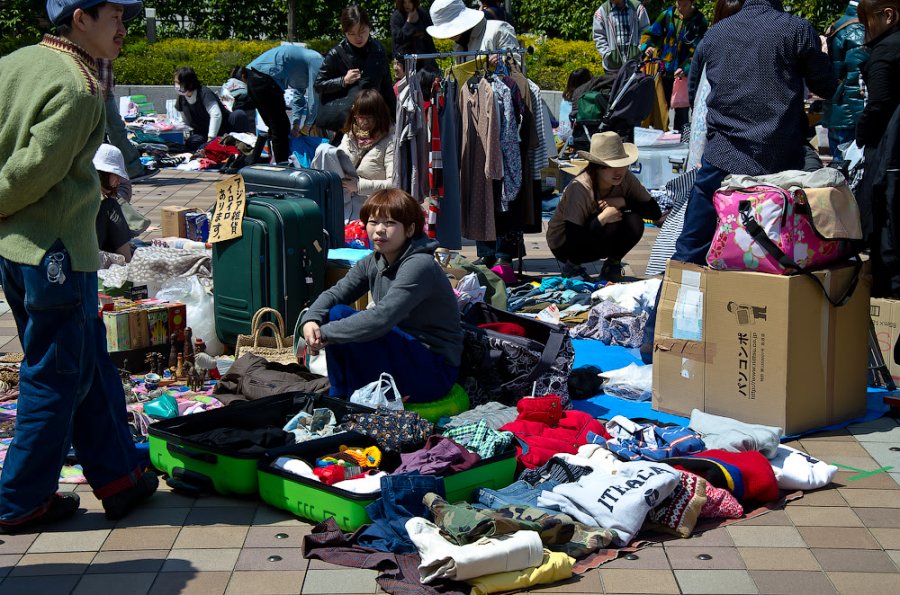 Market trading in Japan