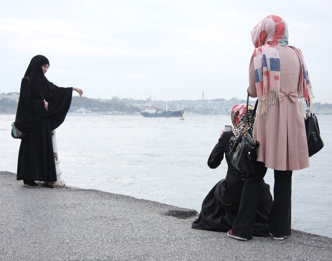 Turkish women, photo