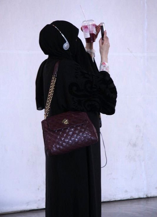 Turkish women clothing style