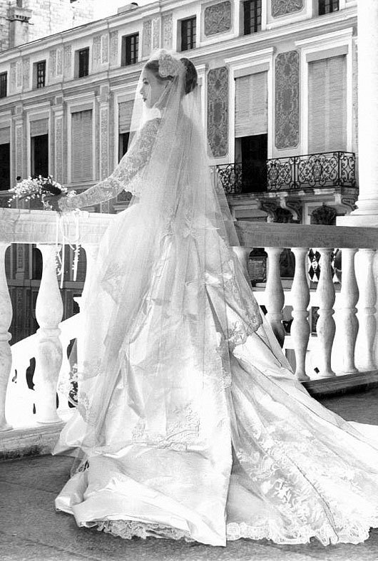 Grace Kelly's wedding photo