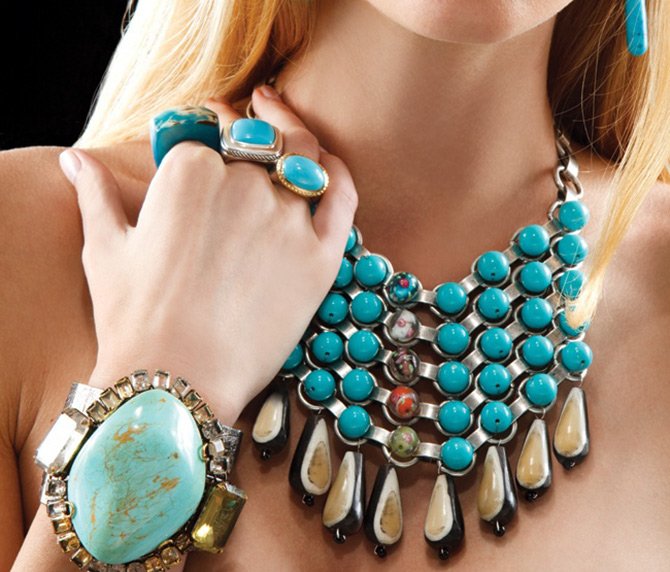 Fashionable turquoise jewelry, photo