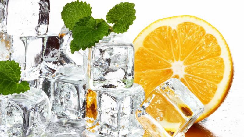 Frozen ice cubes for rubbing the face - recipes