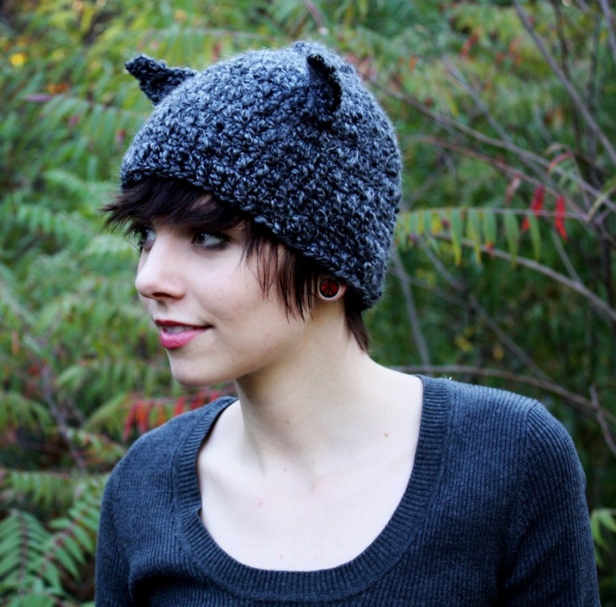 Beautiful knitted hats for girls, photo