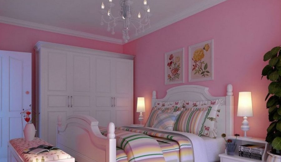 Interior in shades of pink