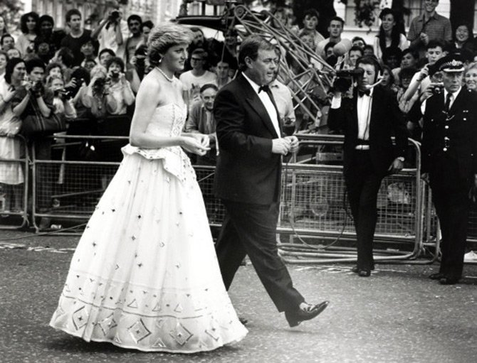 princess diana dress, photo