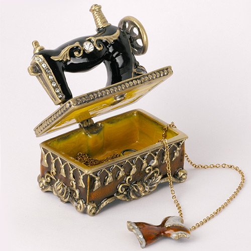 Jewelry box - sewing machine