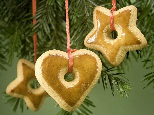 Edible Christmas tree decorations