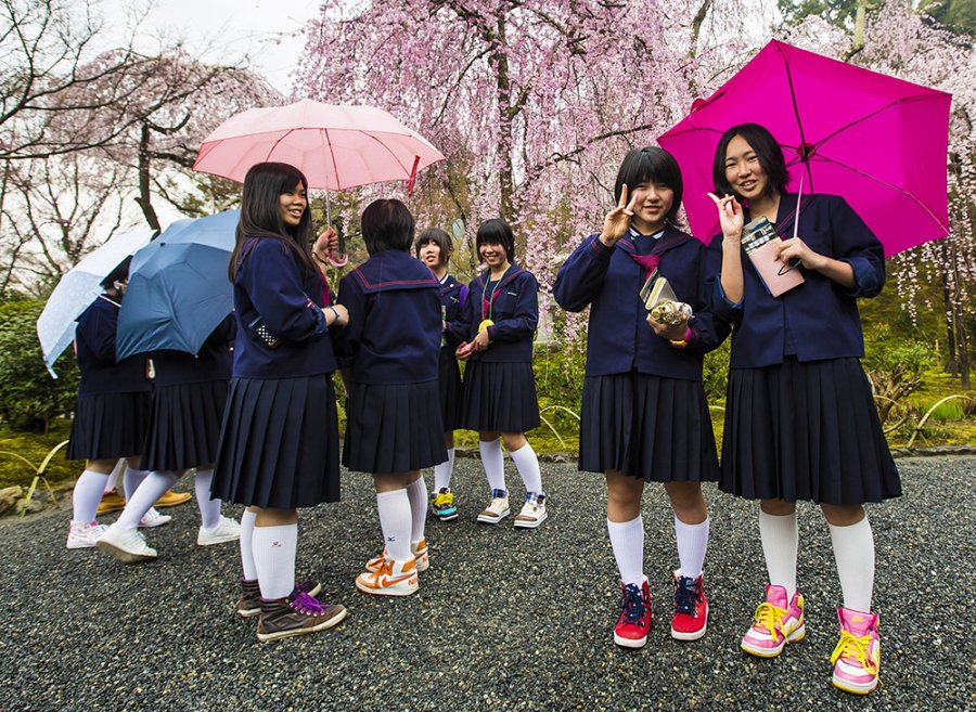 Japanese schoolgirls - photos of japanese girls