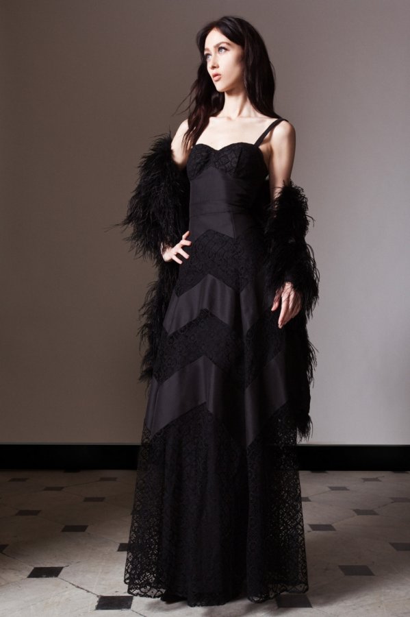 Black dress fall-winter 2024-2025, photo