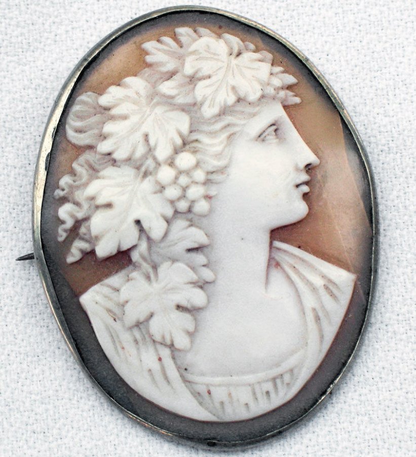 Antique cameo