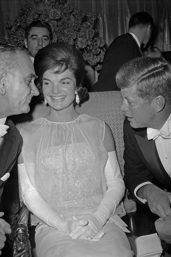 Jacqueline Kennedy dress and style