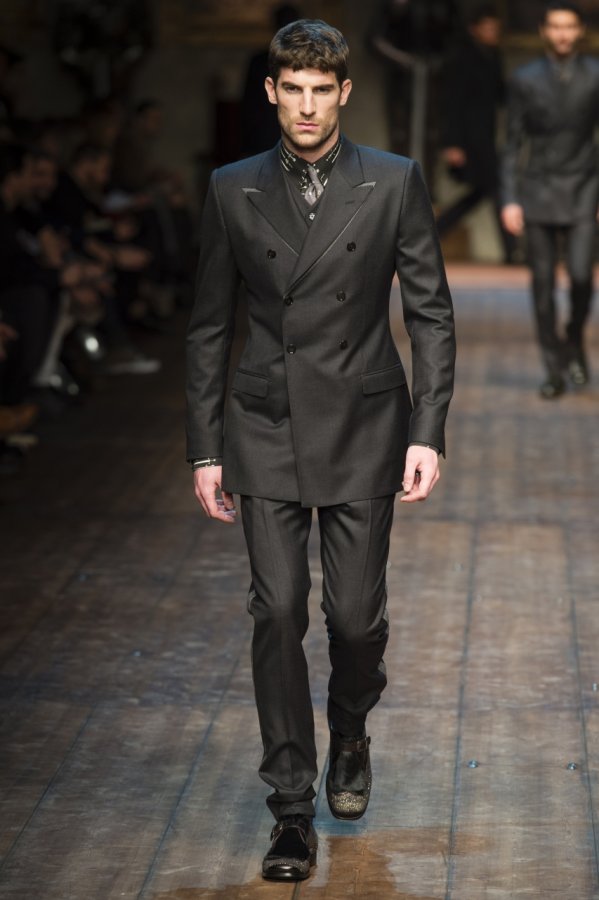 Dolce Gabbana men's clothing 2024-2025