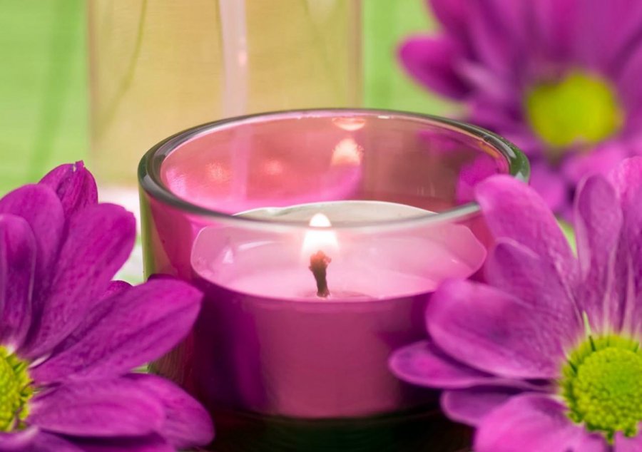 Aroma candles