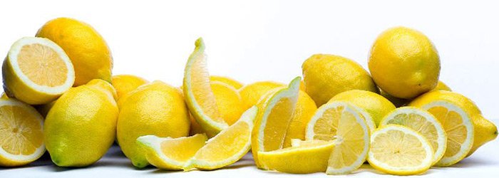 Lemon for the beauty of our skin