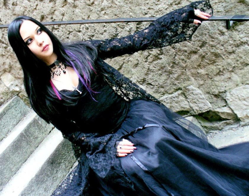 Gothic girl