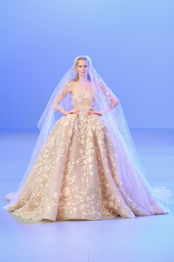 Wedding dress spring-summer 2024, photo