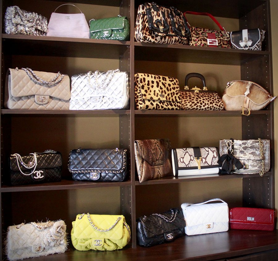 Collection of fashionable handbags for girls