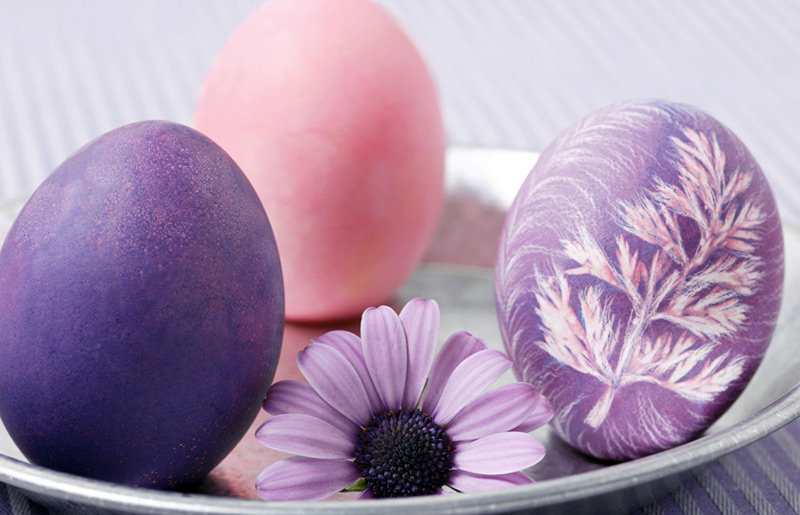 Beautiful Easter eggs and egg coloring options