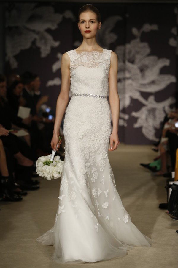 White wedding dress 2024