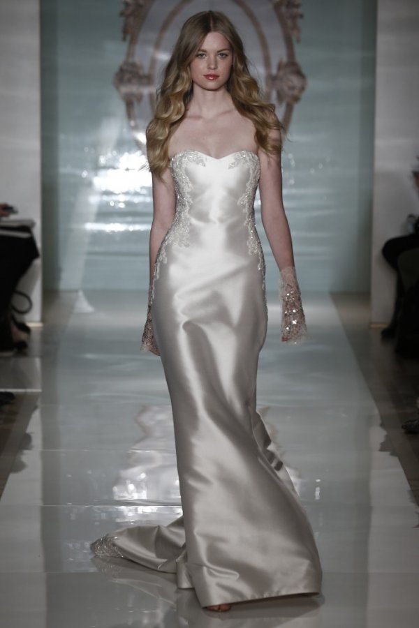 Photo of wedding dress spring 2024