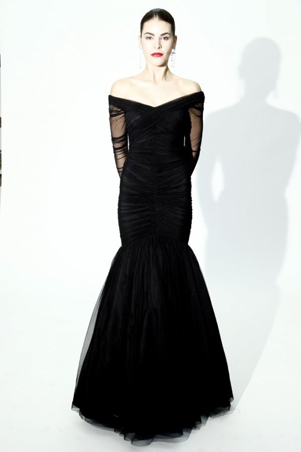 Beautiful black dress 2024