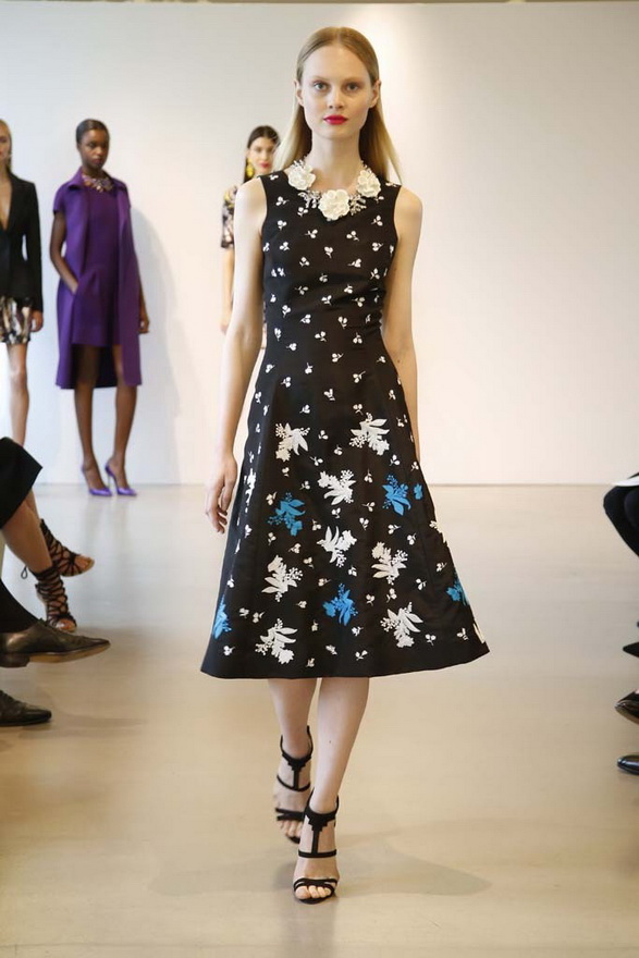 Dresses Oscar de la Renta 2024