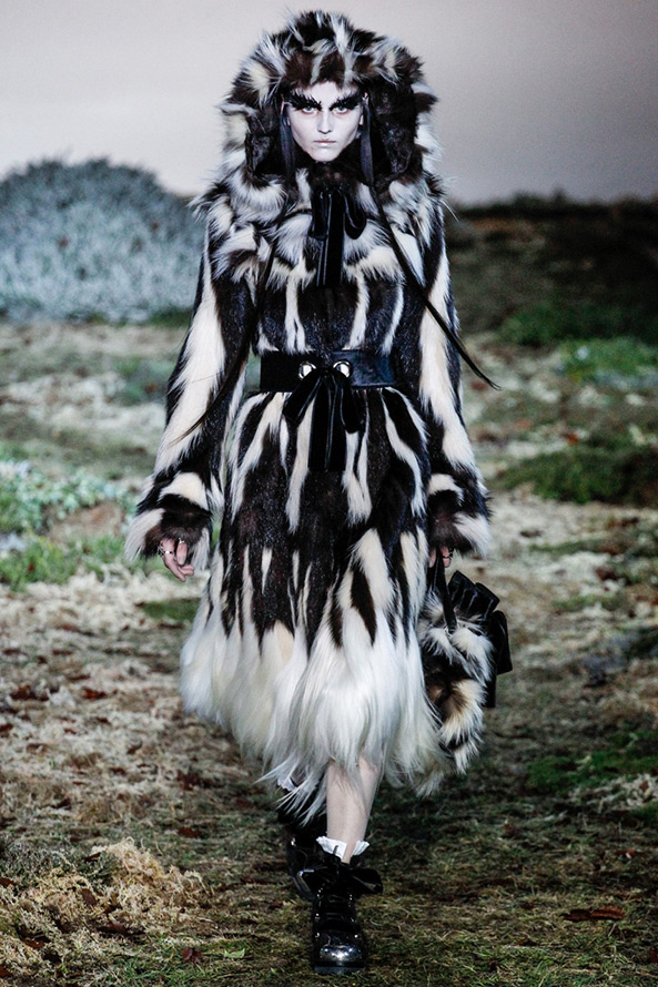 Fur coat Alexander McQueen