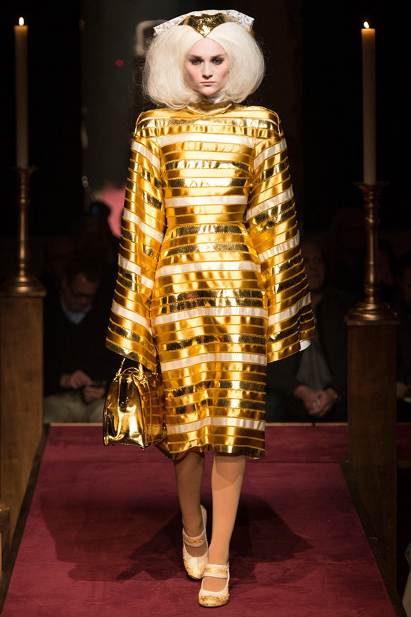 Gold dresses fall-winter 2024-2025