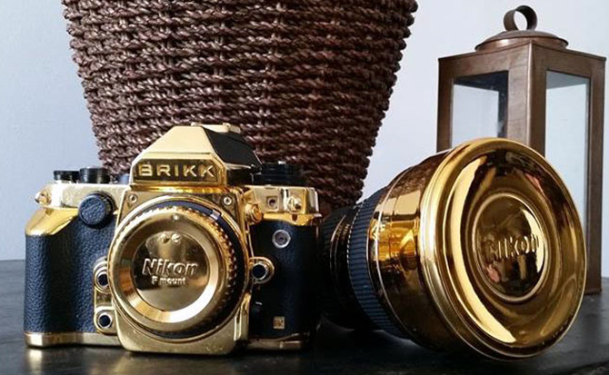 Golden camera from Brikk