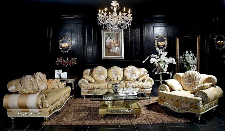 Dark glamor in interiors