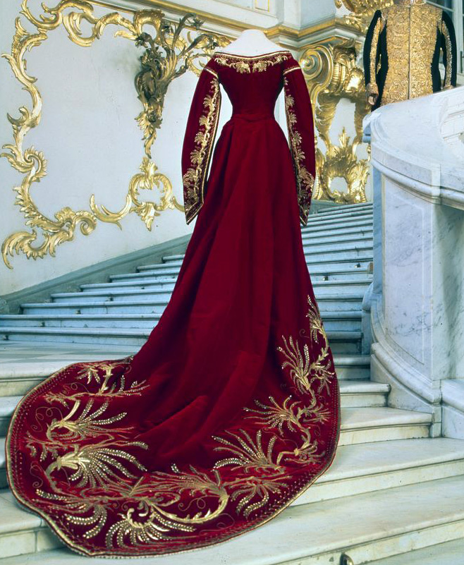 The history of velvet in Russia