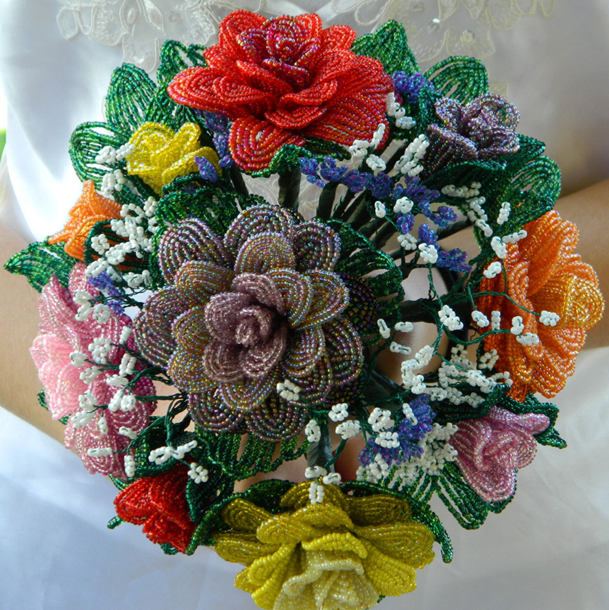 Bouquet of flowers from beads