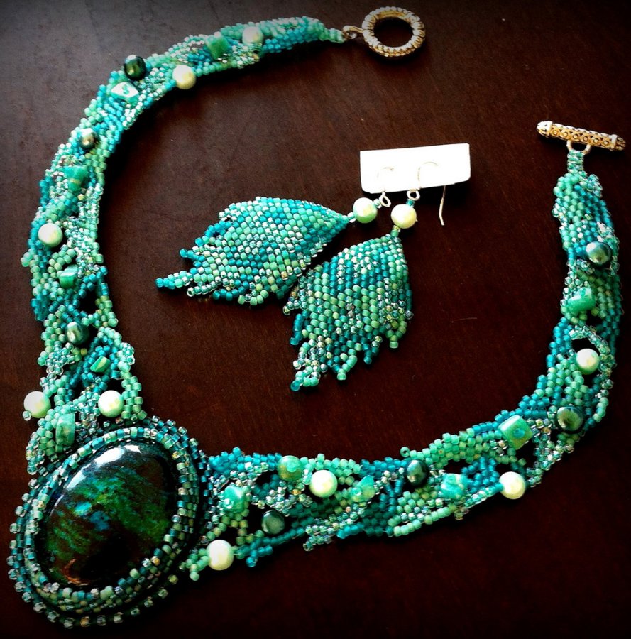 beaded necklace