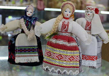 Belarusian dolls and ornaments