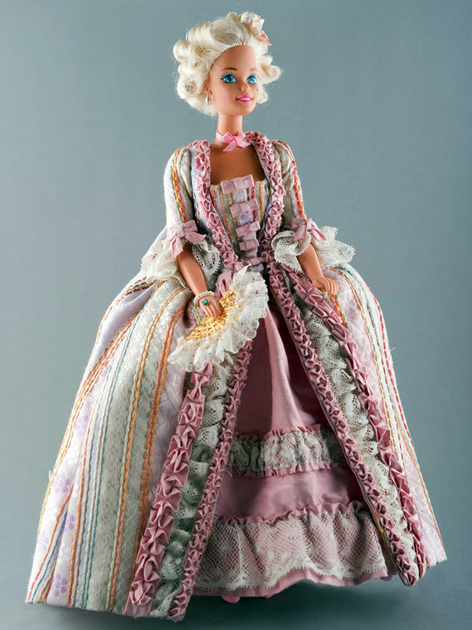 Historical costume for barbie