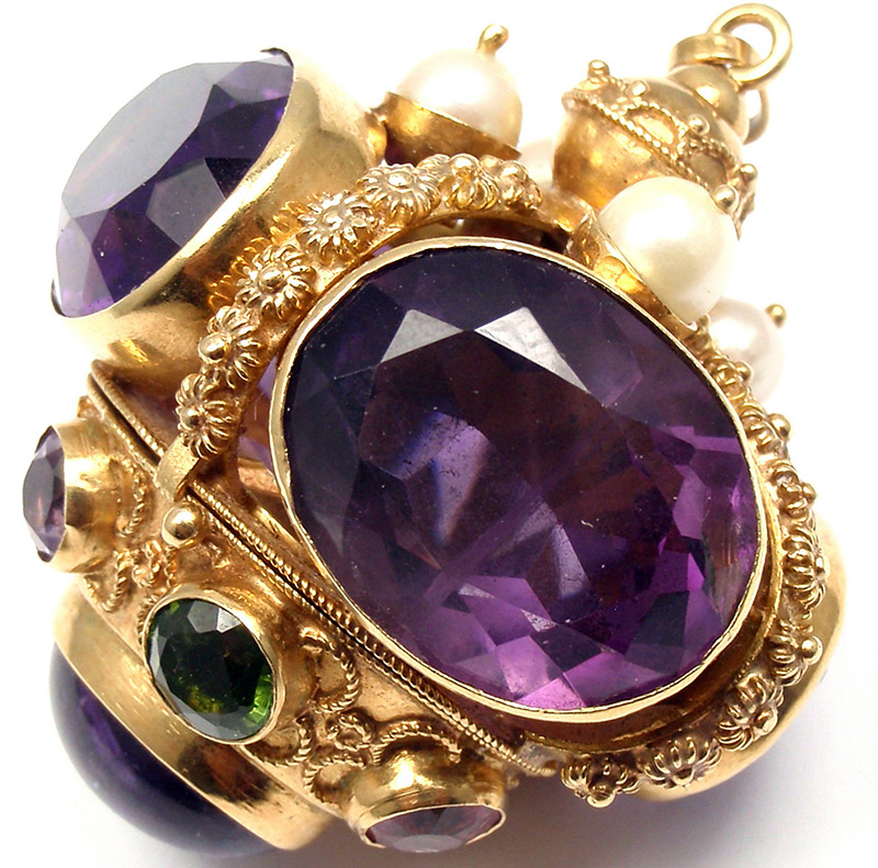 Amethyst stone in history and jewelry