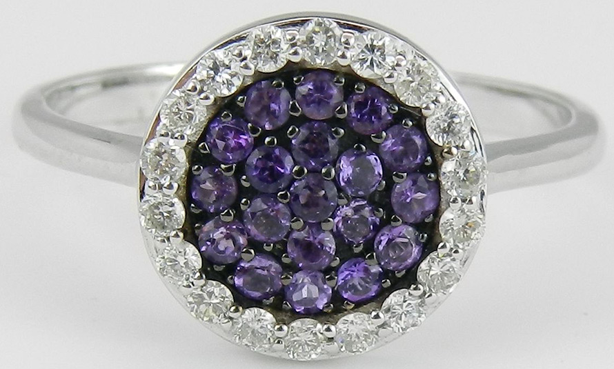 Ring with amethyst