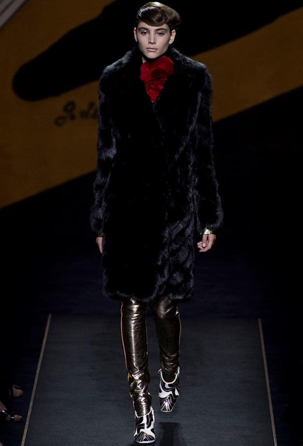 Fur coat Fendi 2024-2025