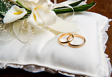 Choosing wedding rings