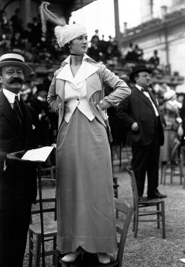 Street fashion of the early 20th century