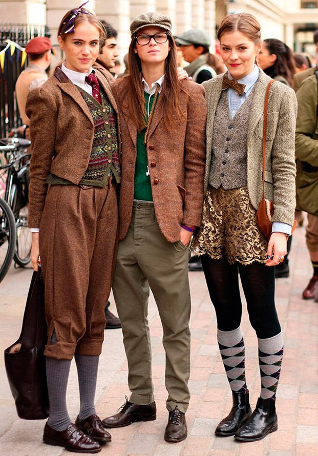 Tweed clothing