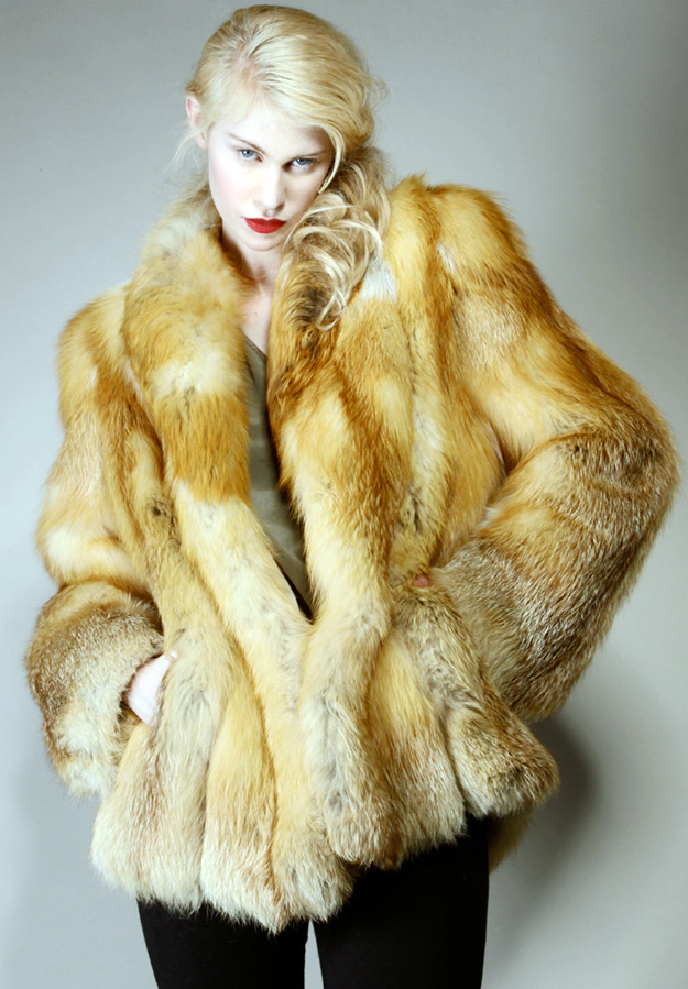 Short fox fur coat