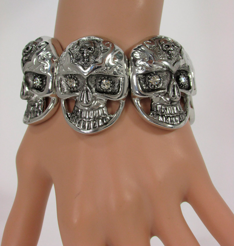 skull bracelet