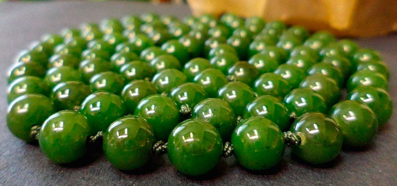 Perles de jade