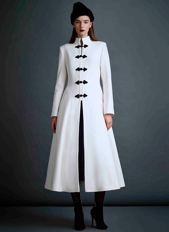 Beautiful white coats and fur coats - the best looks