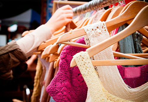 Tips for shopping for second-hand clothes