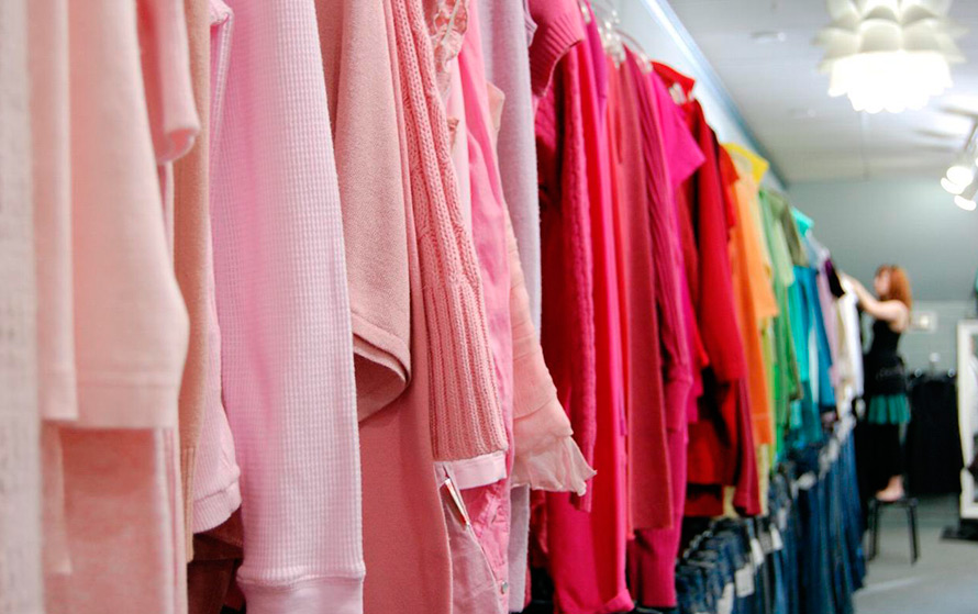 Tips for shopping for second-hand clothes