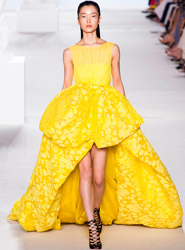 Beautiful yellow dress