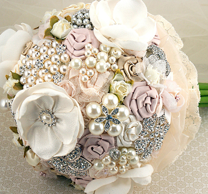 Bridal bouquet from brooches