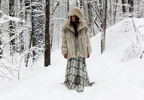 27 girls in the snow - best photos